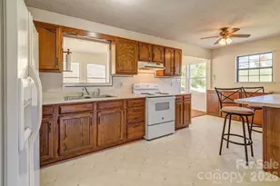 216 Pickens Rd, Weaverville, NC 28787 - Photo 7