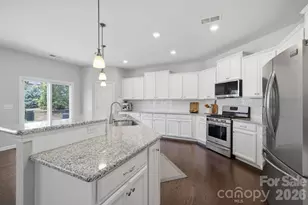 8107 Belfort Forest Ln, Huntersville, NC 28078 - Photo 17