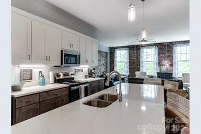 425 & 427 N Main Street, Hendersonville, NC 28792 - Photo 29