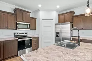 447 Lookout Dam Rd, Statesville, NC 28625 - Photo 9