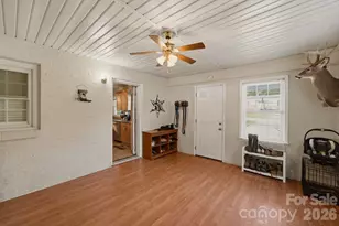 112 Brookside Dr, Union, SC 29379 - Photo 7