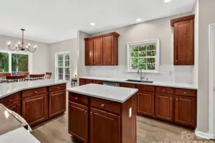8505 Tintinhull Ln, Waxhaw, NC 28173 - Photo 17