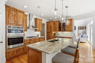 832 Savile Ln, Fort Mill, SC 29715 - Photo 21
