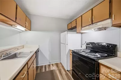 9505 University Terrace Drive #B, Charlotte, NC 28262 - Photo 11