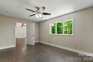 82 Sunburst Dr, Waynesville, NC 28786 - Photo 17