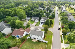 8818 Norway Ct, Charlotte, NC 28269 - Photo 47