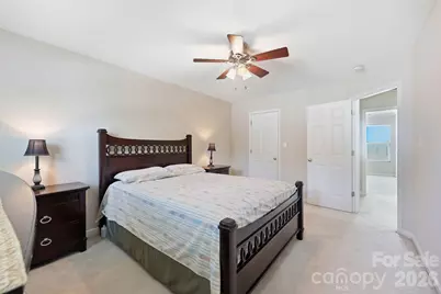8818 Norway Court, Charlotte, NC 28269 - Photo 23