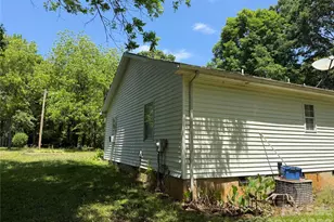 4355 Bob St, Claremont, NC 28610 - Photo 7