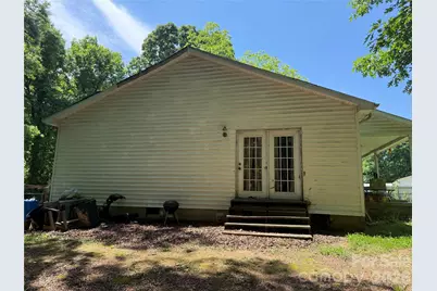 4355 Bob Street, Claremont, NC 28610 - Photo 3