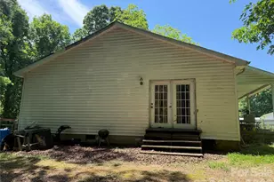 4355 Bob St, Claremont, NC 28610 - Photo 3