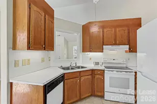 4609 Falcon Chase Dr SW, Concord, NC 28027 - Photo 15