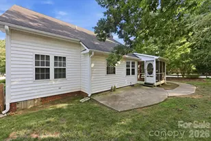 2430 Saguaro Ln, Kannapolis, NC 28083 - Photo 5