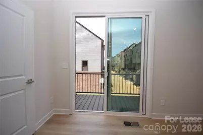4810 Chastain Avenue, Charlotte, NC 28217 - Photo 11