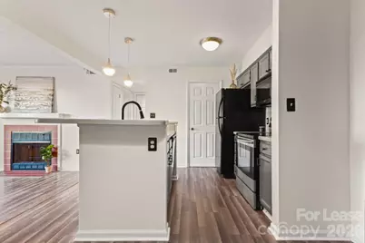 212 W 10th Street #4, Charlotte, NC 28202 - Photo 7