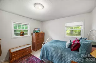 6010 Pleasant Grove Rd, Charlotte, NC 28216 - Photo 13