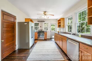 33 Fairfax Ave, Asheville, NC 28806 - Photo 15