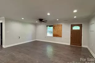 6081 Cambridge Dr, Harrisburg, NC 28075 - Photo 5