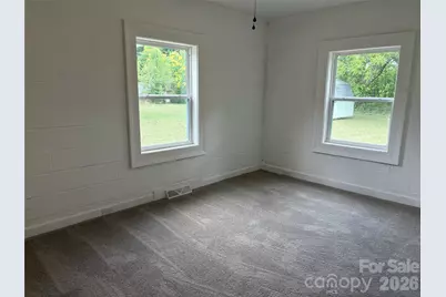 1107 S Meeting Street, Statesville, NC 28677 - Photo 13