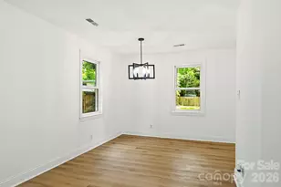 1936 Lakedell Dr, Charlotte, NC 28215 - Photo 23