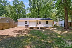 1936 Lakedell Dr, Charlotte, NC 28215 - Photo 23