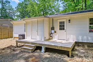 1936 Lakedell Dr, Charlotte, NC 28215 - Photo 25