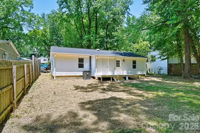 1936 Lakedell Drive, Charlotte, NC 28215 - Photo 13