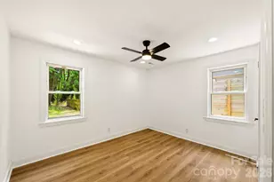 1936 Lakedell Dr, Charlotte, NC 28215 - Photo 11