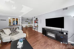 4739 Hedgemore Dr, Charlotte, NC 28209 - Photo 7