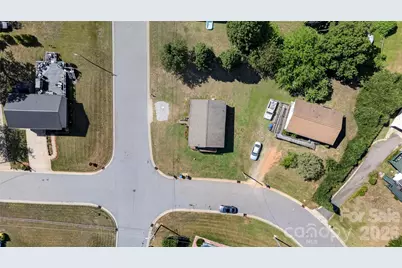 893 7th Street Drive SE, Hickory, NC 28602 - Photo 17