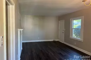 2565 Brentwood Pl, Charlotte, NC 28208 - Photo 5