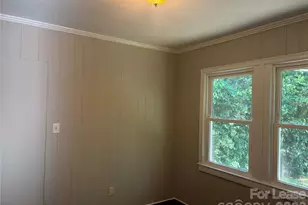 2565 Brentwood Pl, Charlotte, NC 28208 - Photo 7