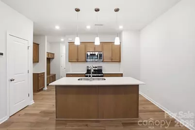 5865 Tuckaseegee Road, Charlotte, NC 28208 - Photo 5