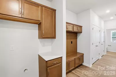5865 Tuckaseegee Road, Charlotte, NC 28208 - Photo 7
