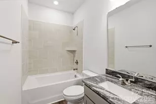 5835 Tuckaseegee Rd, Charlotte, NC 28208 - Photo 13
