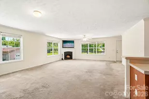 119 E Meadow Ln, Horse Shoe, NC 28742 - Photo 11