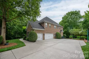8801 Nellie Lane, Waxhaw, NC 28173 - Photo 11