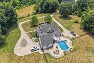 211 Winthrow Creek Rd, Mooresville, NC 28115 - Photo 9