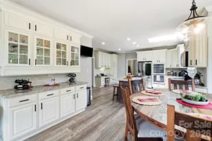 211 Winthrow Creek Rd, Mooresville, NC 28115 - Photo 25