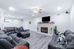 211 Winthrow Creek Rd, Mooresville, NC 28115 - Photo 35