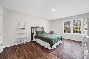 6104 Sunbridge Ct, Charlotte, NC 28269 - Photo 11