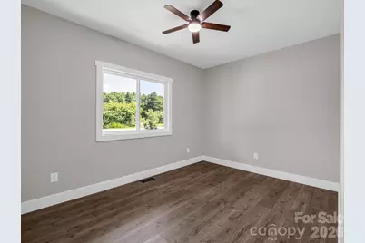 120 Grandview Lane, Hendersonville, NC 28791 - Photo 33