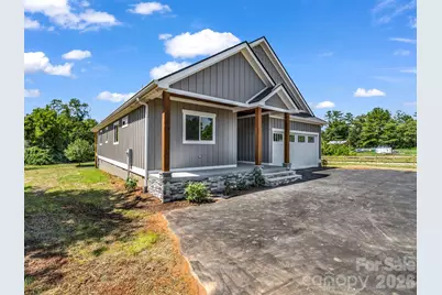 120 Grandview Lane, Hendersonville, NC 28791 - Photo 11