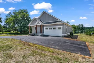 120 Grandview Ln, Hendersonville, NC 28791 - Photo 9