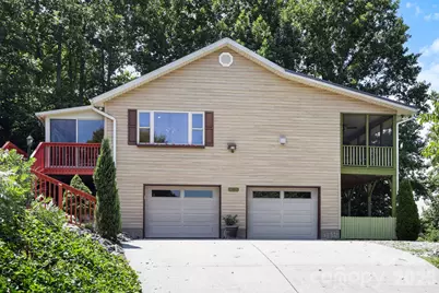 81 Chestnut Lane, Hendersonville, NC 28792 - Photo 1