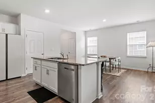 110 Mdw Vw Dr, Statesville, NC 28677 - Photo 17