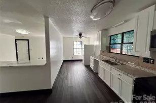 115 E Geroid St, Salisbury, NC 28144 - Photo 3