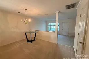 4210 Melrose Club Dr, Matthews, NC 28105 - Photo 3