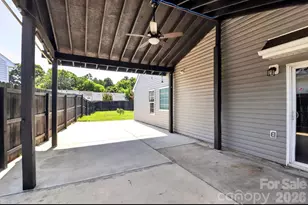 6033 Mary Blair Ln, Charlotte, NC 28214 - Photo 31