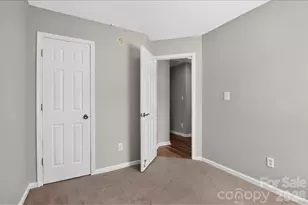 6033 Mary Blair Ln, Charlotte, NC 28214 - Photo 23