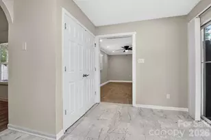 6033 Mary Blair Ln, Charlotte, NC 28214 - Photo 13